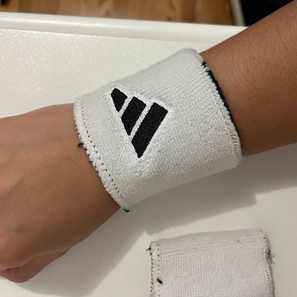Adidas Reversible Sweat Wristbands, Black, White, Never worn - Picture 5 of 6